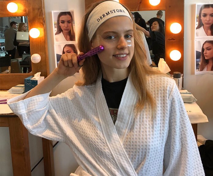 These Are the Beauty Products Used Backstage at Rachel Zoe’s 2018 Pre-Show Event