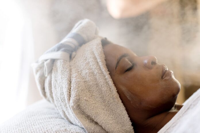How to Use Ozone Steamer for a Versatile Range Of Aesthetic Treatments