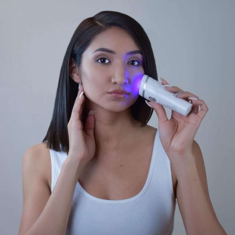 Is Light Therapy for Acne the Treatment You’ve Been Looking For ?