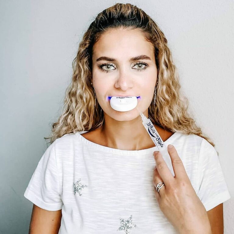 Try This At-home Teeth Whitening Kit for those sick of having Yellow Teeth