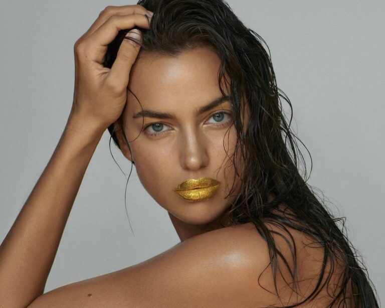 Yes, 24K Gold Collagen Lip Masks Exist — Here’s What They Do