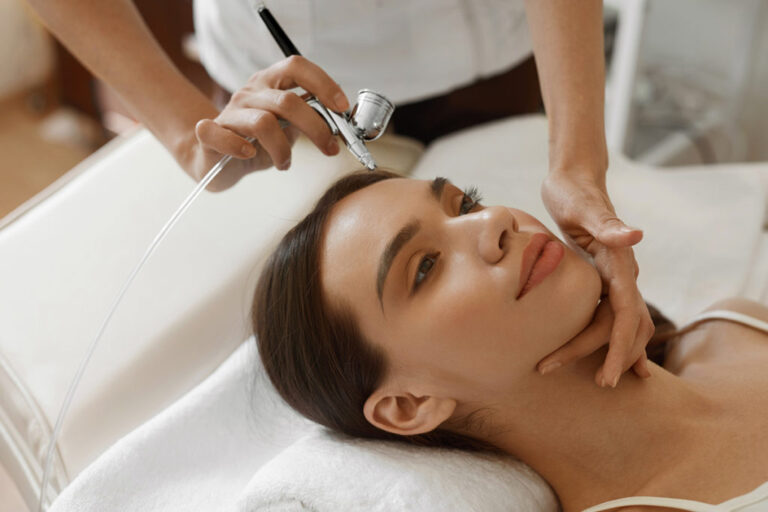 OXYJET TREATMENT: GET YOUTHFUL SKIN, NO NEEDLES