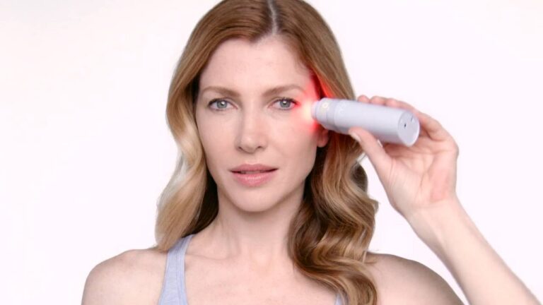 Me Bright Eye Illuminating Device