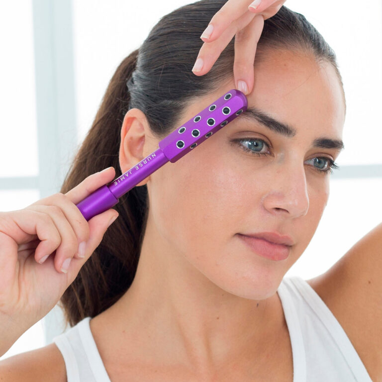 Get to Know More About Jamie Uplift Facial Massaging Beauty Roller