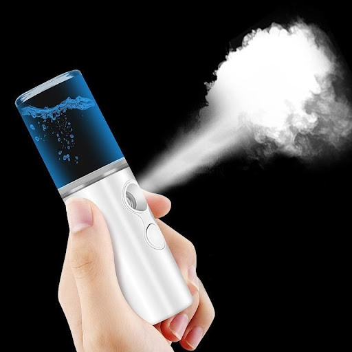 Portable Facial Misters A New Way To Spray Water To Your Face