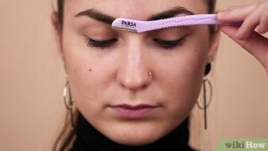 Everything You Ever Wanted to Know About Shaving Your Eyebrows
