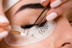 Everything You Need To Know About Eyelash Extensions