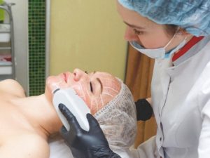 Benefits Of Professional Dermabrasion And When To Look For It
