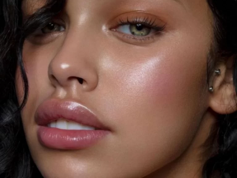 The Aesthetic Value of Skin Gloss: What You Need to Know?
