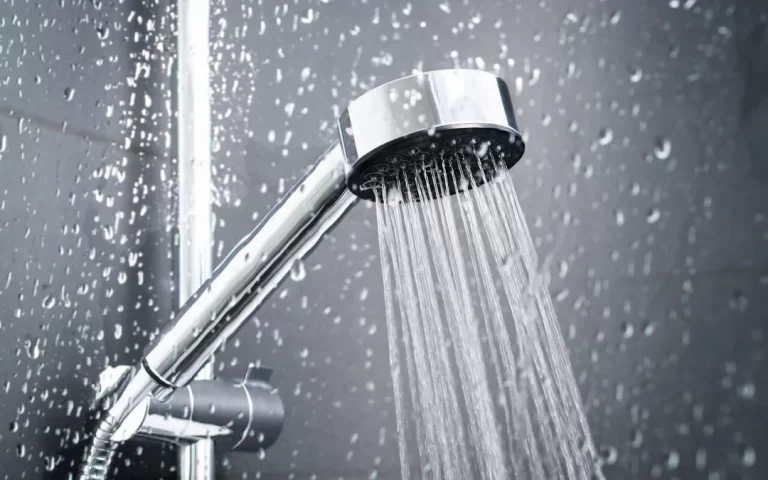 Chlorine-Free Showers: The Benefits of Vitamin C Baths