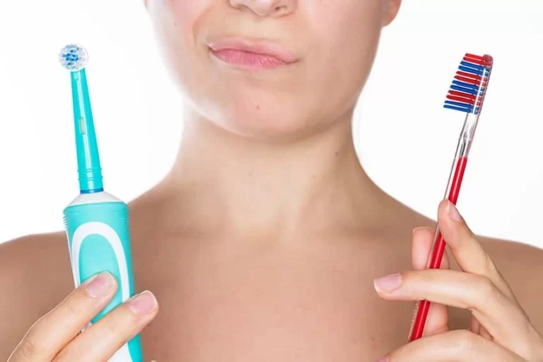 Electric vs. Manual Toothbrush: Which One Should You Choose?