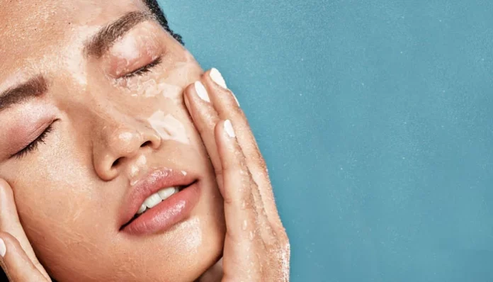 Mastering the Art of Oily Skin Care: Expert Tips and Advice