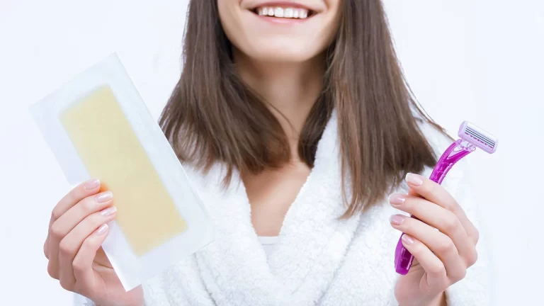A Guide to Achieving a Smooth Bikini Line with Any Hair-Removal Method