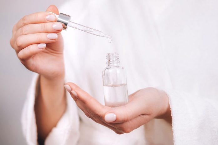 Retinol for Facial Care: Unlocking the Benefits of this Skincare Powerhouse
