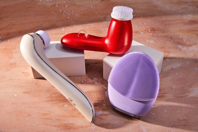 Unleash the Power of Facial Cleansing Brushes