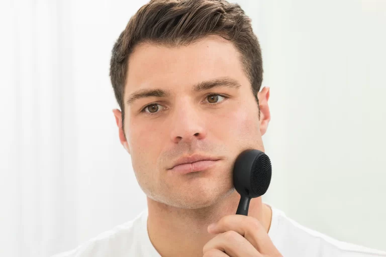 PMD Clean Pro Device – Black OB: The Ultimate Skincare Companion