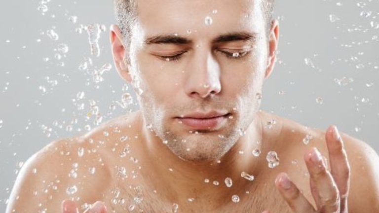 The Road to Radiance: A Guide to Men’s Healthy Skin