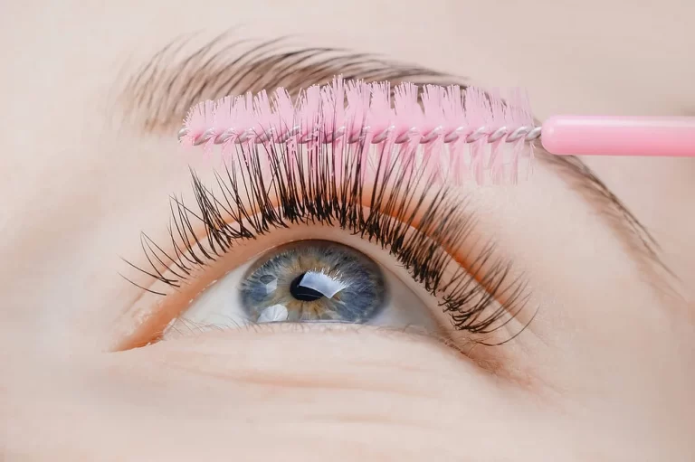 Understanding the Nuances of a Lash Lift: A Dermatologist’s Insight