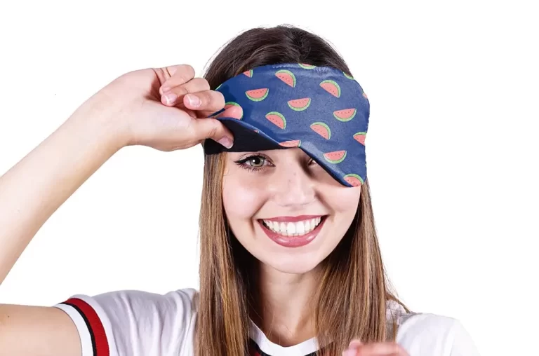 The Revolutionary Sleep Mask That Doubles as a Dermatologist for Your Skin