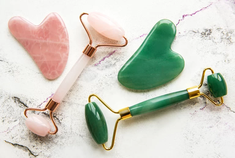 Need Help To De-Puff Your Skin? These Beauty Tools Will Definitely Help!