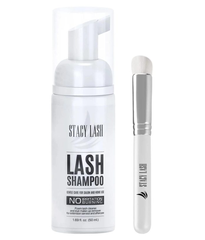 Mastering Eyelash Extension Care: The Power of Shampoo Brushes